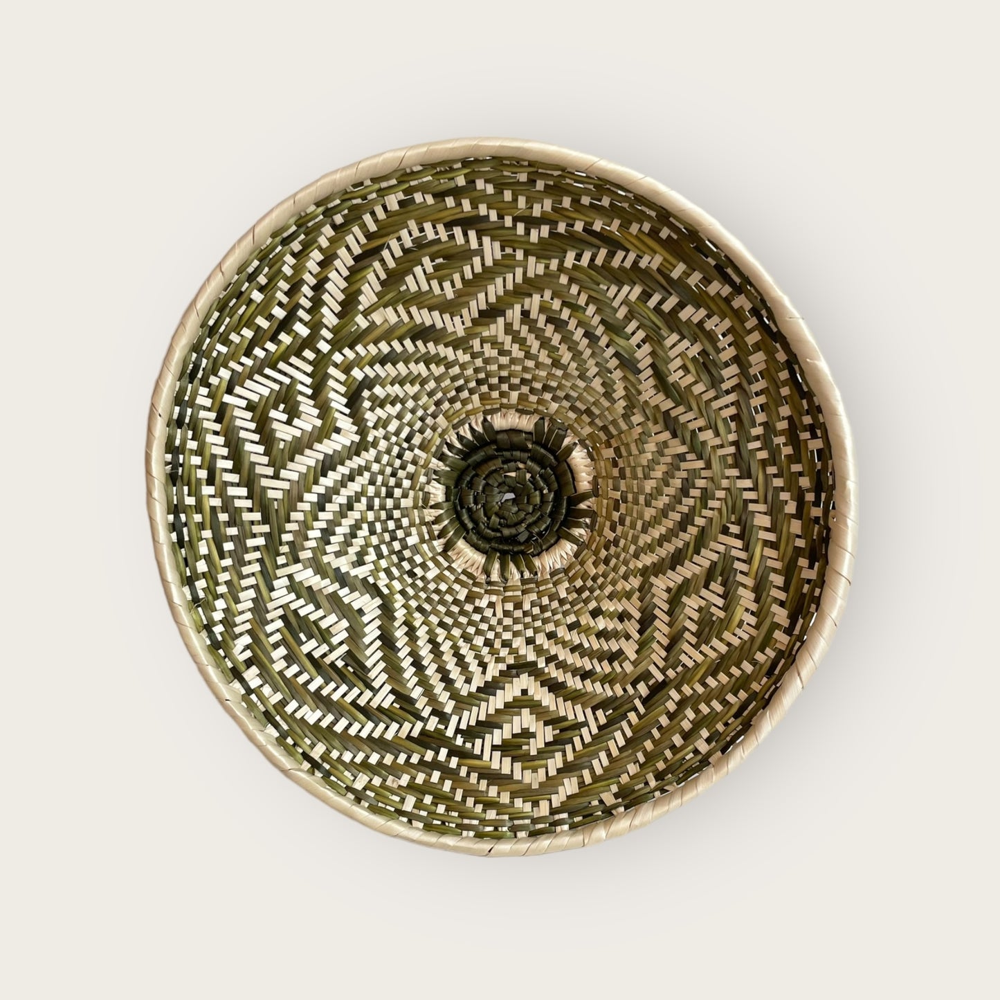 Assiette decorative IMÉ