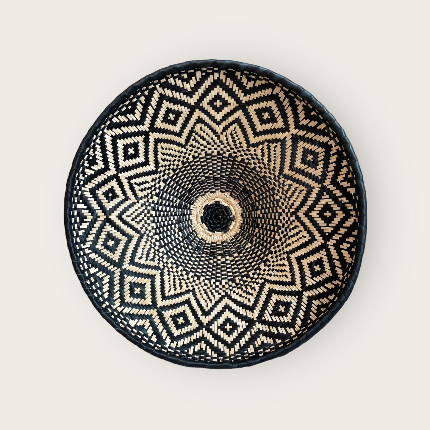 Assiette decorative IMÉ